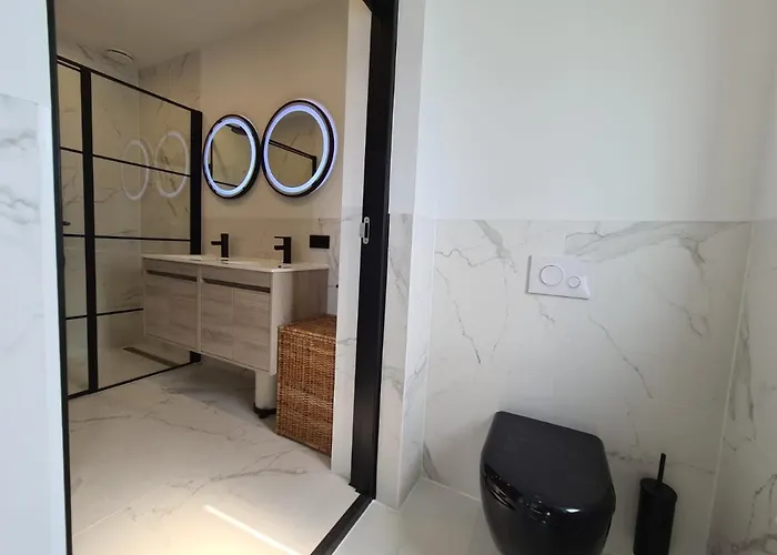 De Boulevard 2 * Zandvoort